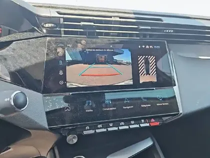 Photo 14 Peugeot 308  BlueHDi 130ch S&S EAT8