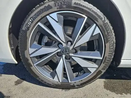 Photo 12 Peugeot 308  BlueHDi 130ch S&S EAT8