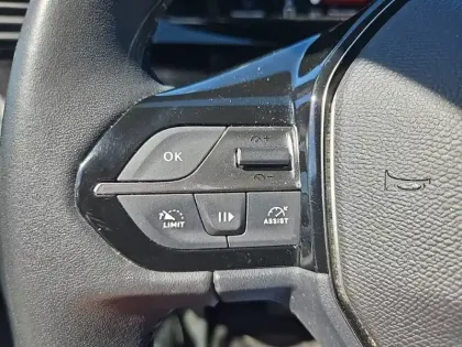 Photo 19 Peugeot 308  BlueHDi 130ch S&S EAT8