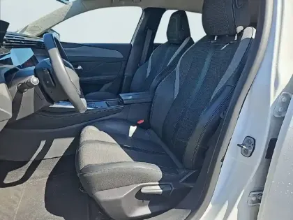 Photo 10 Peugeot 308  BlueHDi 130ch S&S EAT8