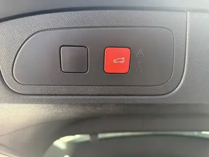 Photo 14 DS DS 7  Hybride Rechargeable E-Tense 300 EAT8 4x4