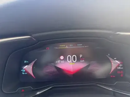 Photo 9 DS DS 7  Hybride Rechargeable E-Tense 300 EAT8 4x4