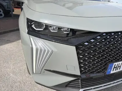 Photo 15 DS DS 7  Hybride Rechargeable E-Tense 300 EAT8 4x4