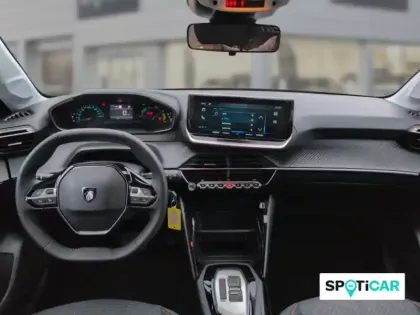 Photo 7 Peugeot 208  Hybrid 110 ch e-DCS6