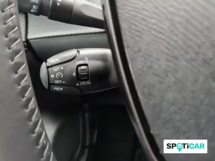 Photo 19 Peugeot 208  Hybrid 110 ch e-DCS6