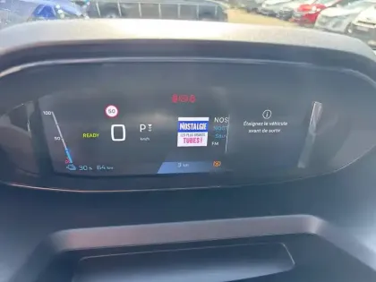 Photo 9 Peugeot Partner E- FGN 136 CH M CHARG UT MAJ 54 KWH AUT