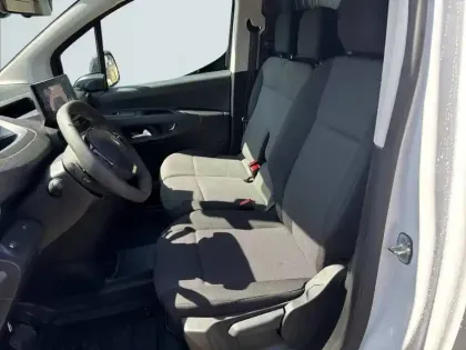 Photo 10 Peugeot Partner E- FGN 136 CH M CHARG UT MAJ 54 KWH AUT