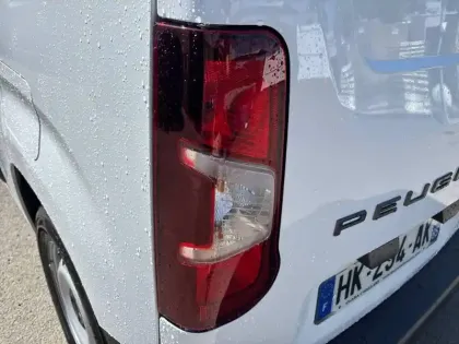 Photo 16 Peugeot Partner E- FGN 136 CH M CHARG UT MAJ 54 KWH AUT