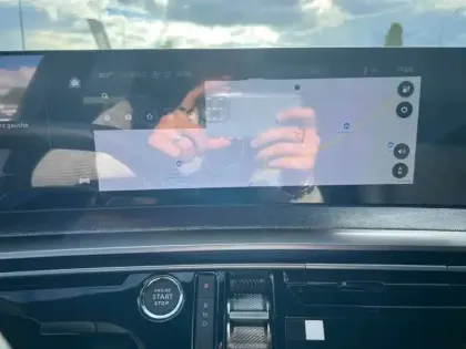 Photo 21 Peugeot 3008  Electrique 210 ch 73 kWh