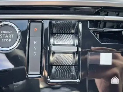 Photo 13 Peugeot 3008  Electrique 210 ch 73 kWh