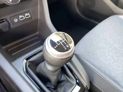 Photo 26 Renault Clio  Eco-G 100 ch GSR2