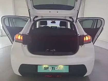 Photo 10 Peugeot 208  Electrique 50 kWh 136ch