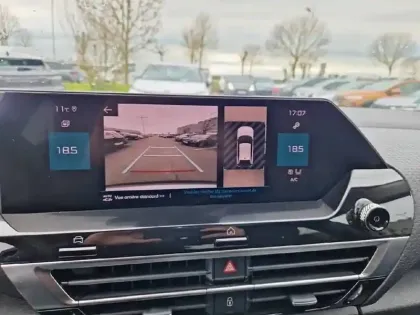 Photo 17 Citroën C4  PureTech 130 S&S EAT8