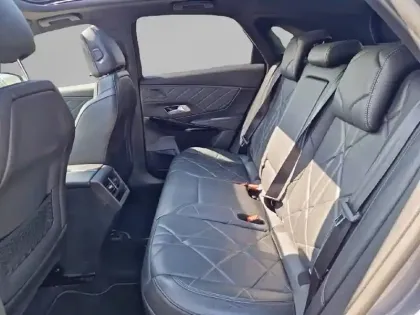 Photo 11 DS DS 7 DS7 Crossback Hybride E-Tense 300 EAT8 4x4