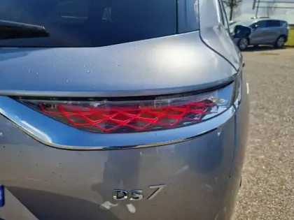 Photo 16 DS DS 7 DS7 Crossback Hybride E-Tense 300 EAT8 4x4