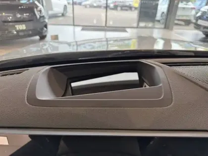 Photo 22 Opel Astra  1.2 Turbo Hybride 145 ch Automatique