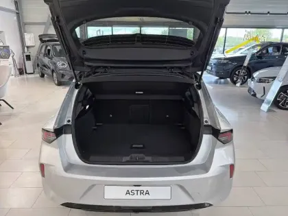 Photo 5 Opel Astra  1.2 Turbo Hybride 145 ch Automatique