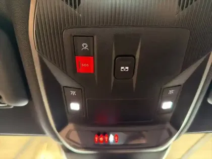 Photo 23 Opel Astra  1.2 Turbo Hybride 145 ch Automatique