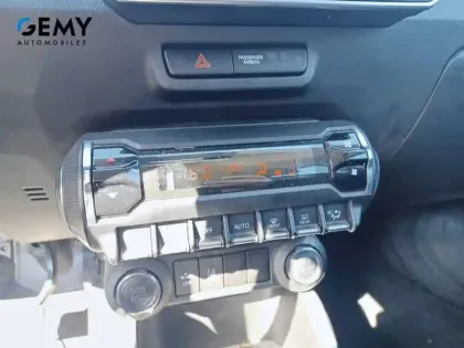 Photo 15 Suzuki Ignis  1.2 Dualjet Hybrid Auto CVT