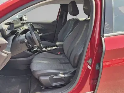 Photo 10 Peugeot 208  Electrique 50 kWh 136ch