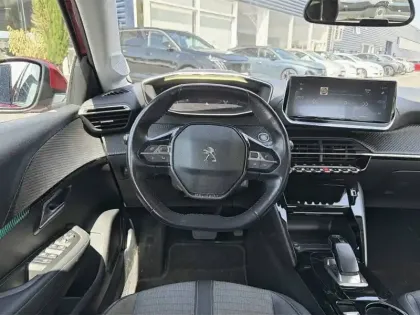 Photo 8 Peugeot 208  Electrique 50 kWh 136ch