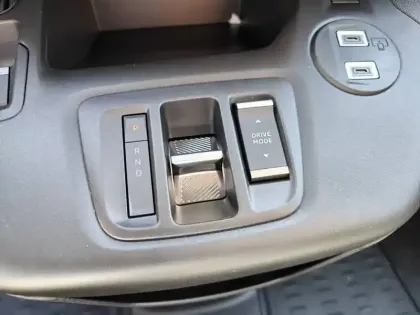 Photo 13 Peugeot Partner E- FGN 136 CH M CHARG UT MAJ 54 KWH AUT