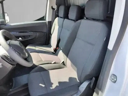 Photo 10 Peugeot Partner E- FGN 136 CH M CHARG UT MAJ 54 KWH AUT