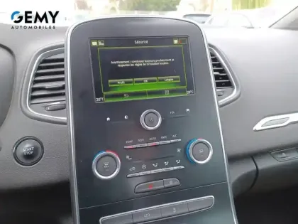 Photo 15 Renault Scenic  TCe 140 Energy EDC