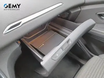 Photo 20 Renault Scenic  TCe 140 Energy EDC