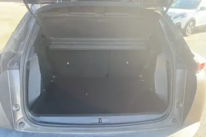 Photo 8 Peugeot 2008  PureTech 130 S&S EAT8