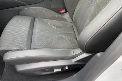 Photo 9 DS DS 4 N°4 E-Tense