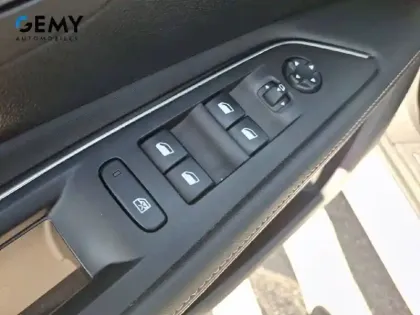 Photo 12 Peugeot 3008  Puretech 180ch S&S EAT8