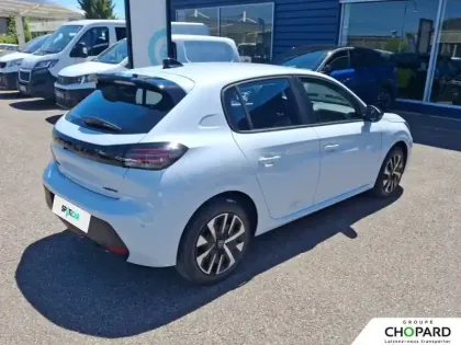 Photo 23 Peugeot 208  Hybrid 110 ch e-DCS6