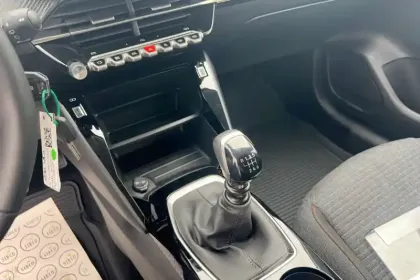 Photo 14 Peugeot 208  100 S&S BVM6