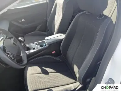 Photo 10 Peugeot 308  PureTech 110ch S&S BVM6
