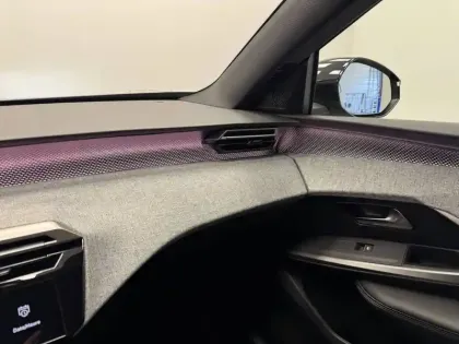 Photo 35 Peugeot 3008  Hybrid 145 e-DCS6