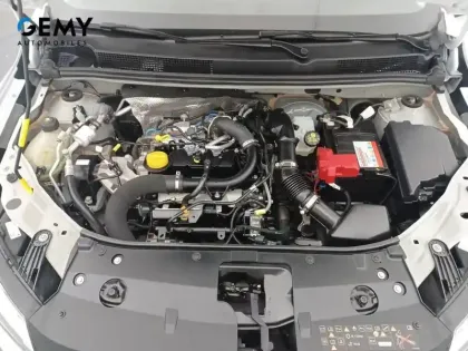 Photo 26 Dacia Sandero  TCe 90