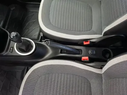 Photo 21 Renault Twingo  III SCe 65