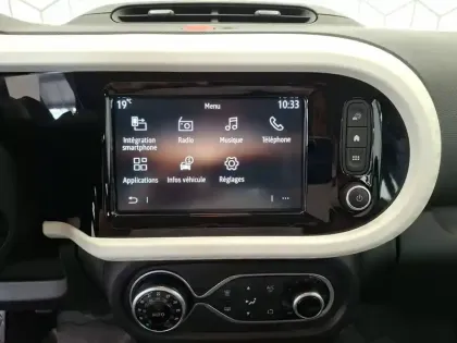 Photo 17 Renault Twingo  III SCe 65