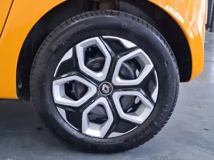 Photo 9 Renault Twingo  III SCe 65