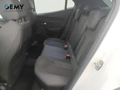 Photo 9 Peugeot 2008  BlueHDi 130 S&S EAT8