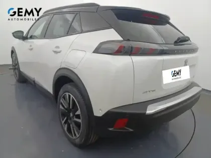 Photo 15 Peugeot 2008  BlueHDi 130 S&S EAT8