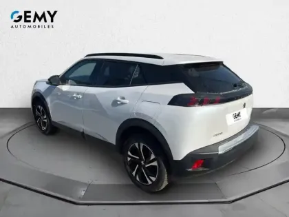 Photo 6 Peugeot 2008  BlueHDi 130 S&S EAT8