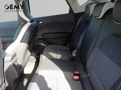 Photo 9 Renault Captur  mild hybrid 140