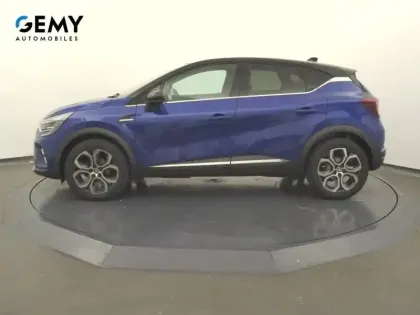 Photo 33 Renault Captur  mild hybrid 140