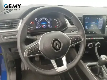 Photo 27 Renault Captur  mild hybrid 140