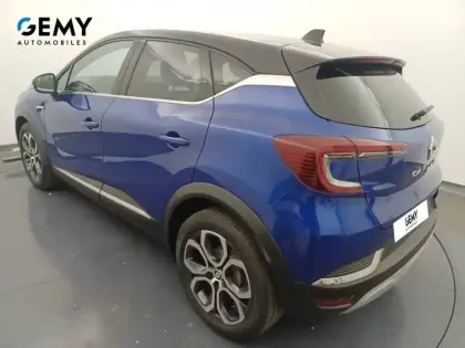 Photo 34 Renault Captur  mild hybrid 140