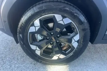 Photo 9 Dacia Bigster  Hybrid 155