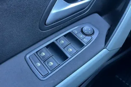 Photo 27 Dacia Bigster  Hybrid 155