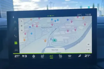 Photo 25 Dacia Bigster  Hybrid 155